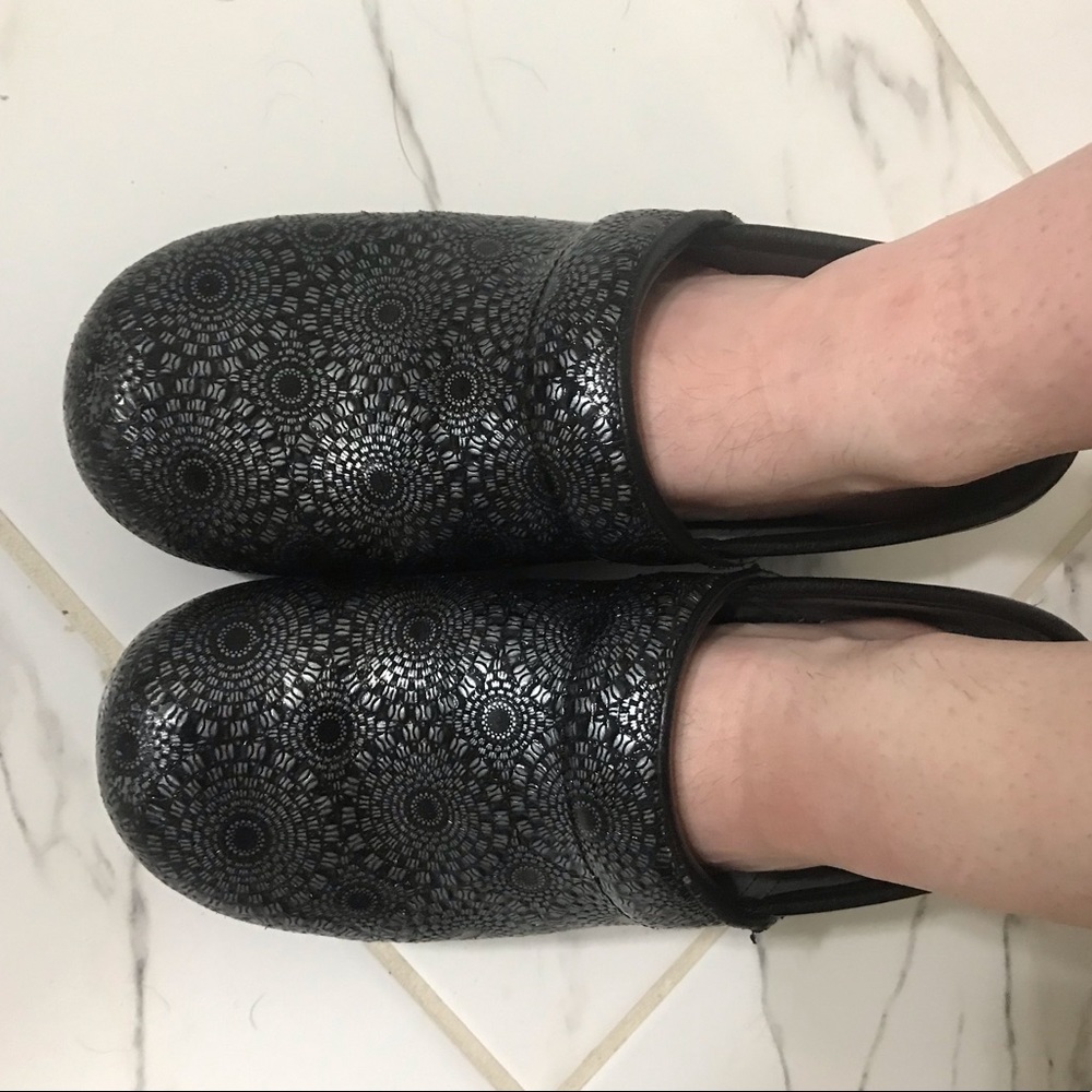 DANSKO NURSING SHOES SZ 36